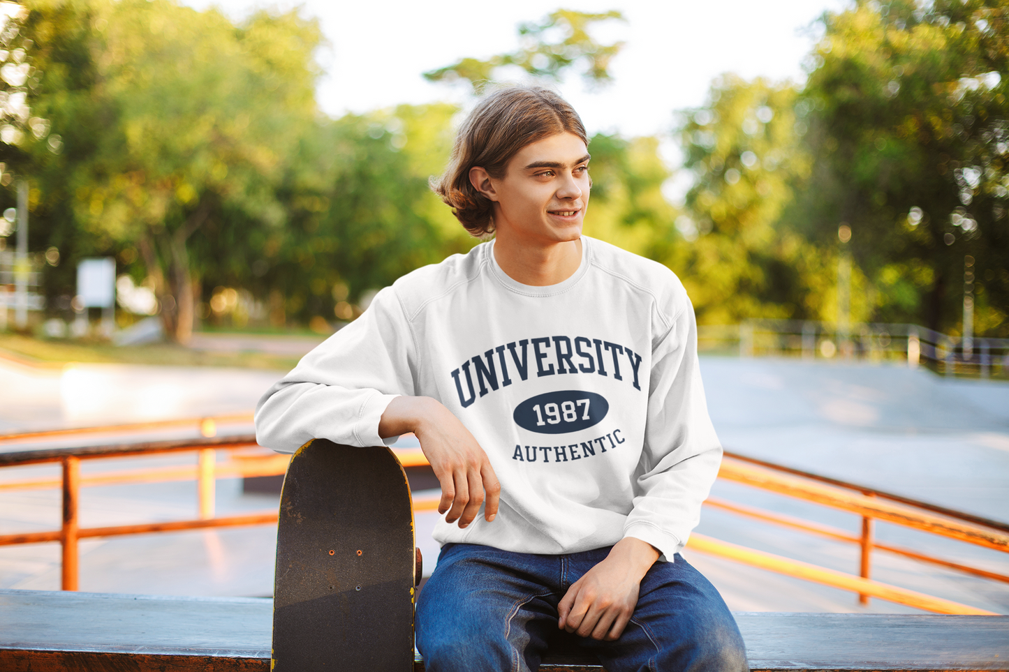 University 1987 Vintage Sweatshirt